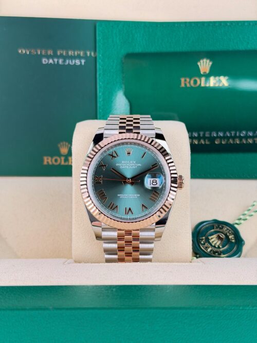 Rolex Datejust 41 Mint Green Roman Fluted Jubilee 2026 Unworn 126331