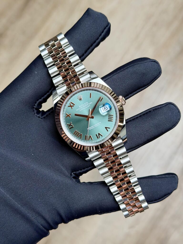 Rolex Datejust 41 Mint Green Roman Fluted Jubilee 2026 Unworn 126331