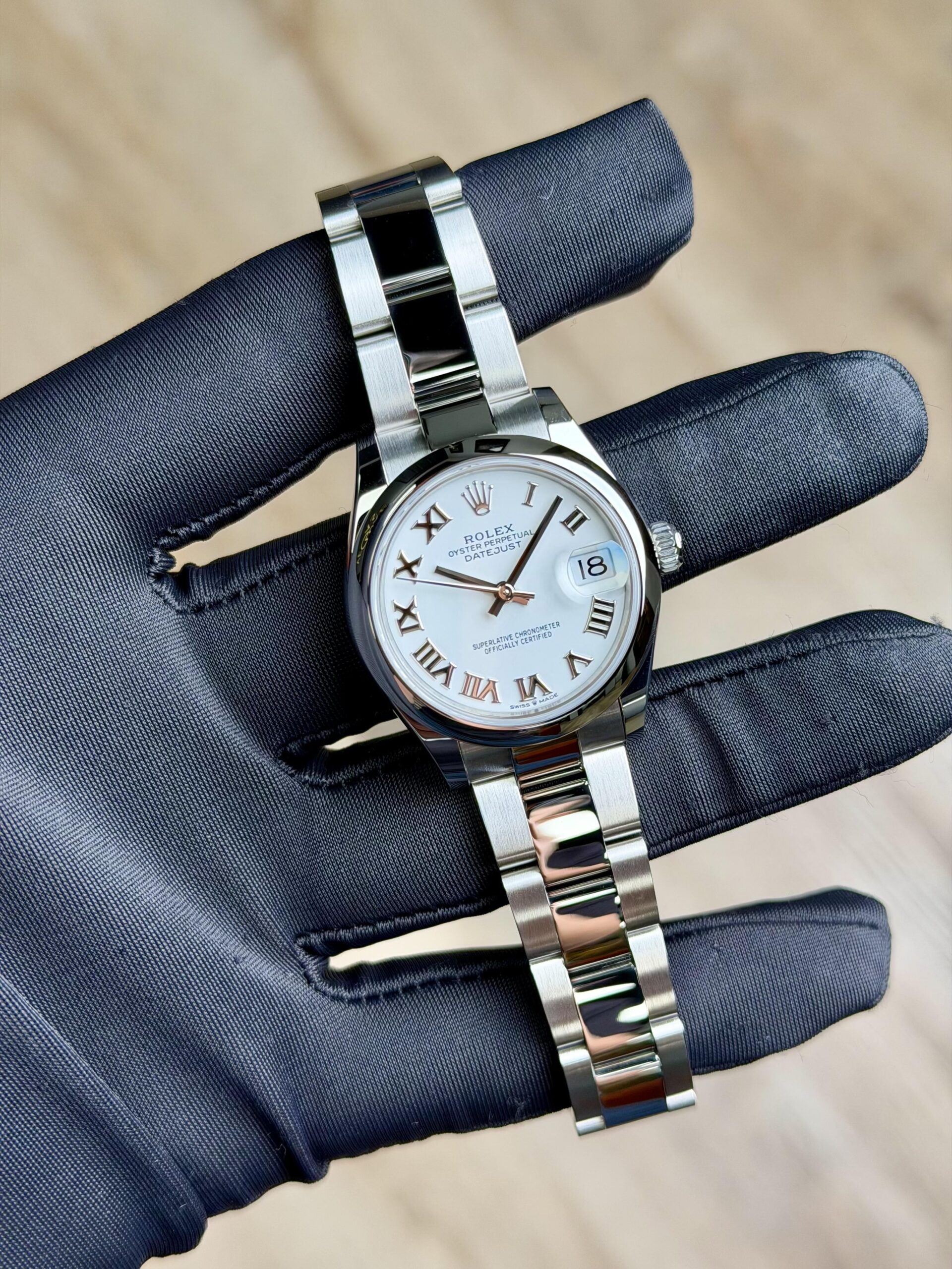 Rolex Datejust 31 White Roman Smooth Oyster 2026 Unworn 278240
