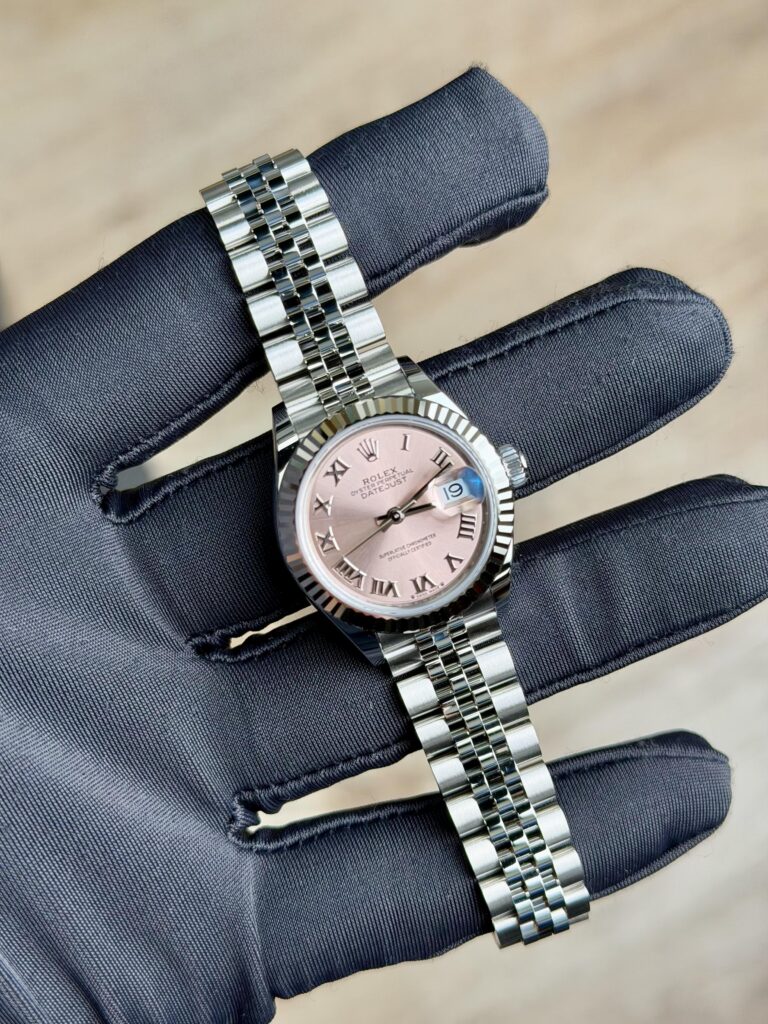 Rolex Datejust 28 Pink Roman Fluted Jubilee 2026 Unworn 279174