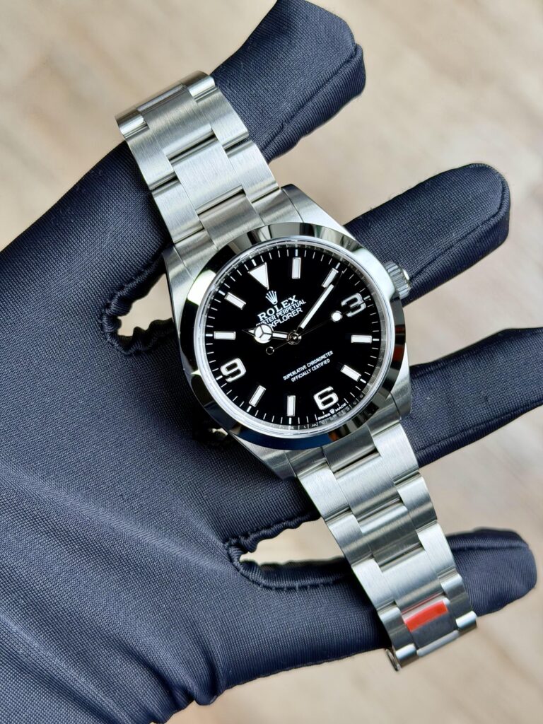 Rolex Explorer 40 Black Index Arabic Smooth Oyster 2026 Unworn 224270