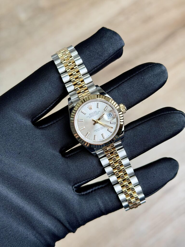 Rolex Datejust 28 Silver Index Fluted Jubilee 2026 Unworn 279173
