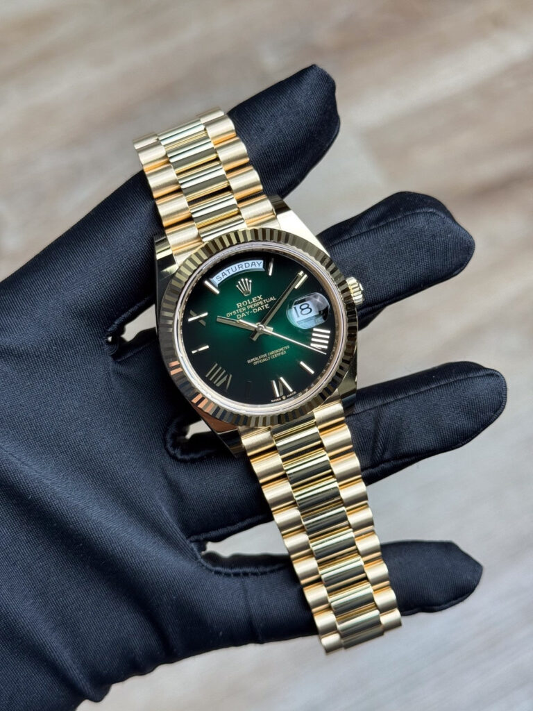 Rolex Day-Date 40 Green Ombre Roman Fluted President 2026 Unworn 228238
