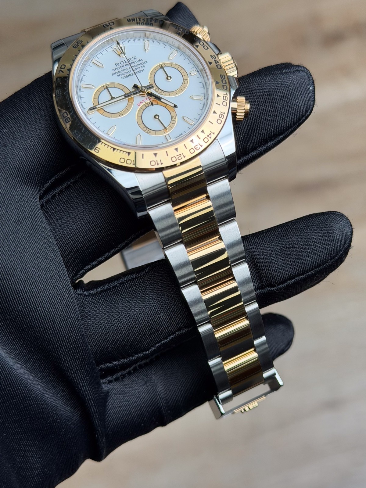 Rolex Daytona 40 Steel & Yellow Gold White/White Index Oyster Preowned 126503