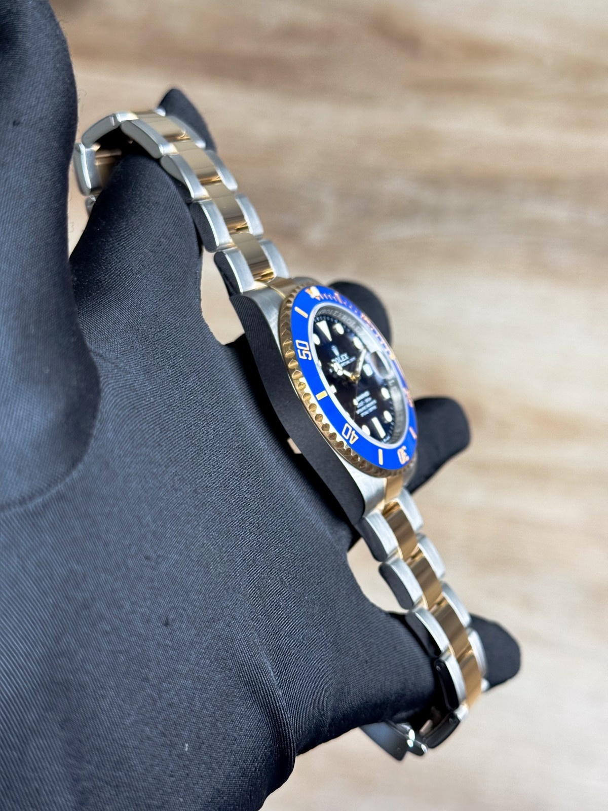 Rolex Submariner Date 41 Bluesy Blue/ Blue Oyster 2021 Preowned 126613LB