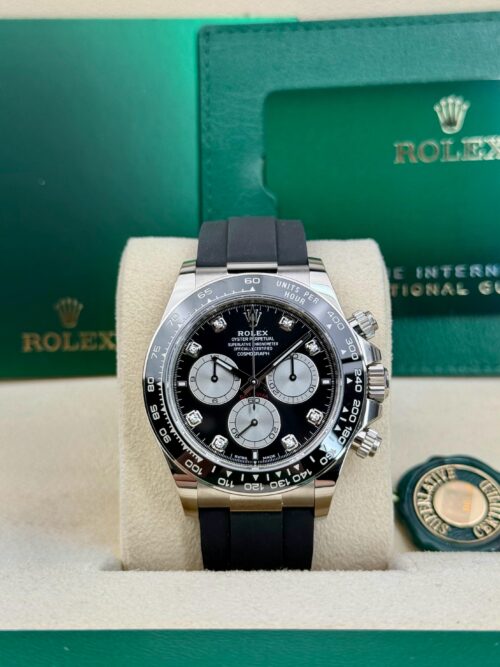 Rolex Daytona 40mm UNWORN 2026 Black/Silver Diamond Oysterflex 126519LN