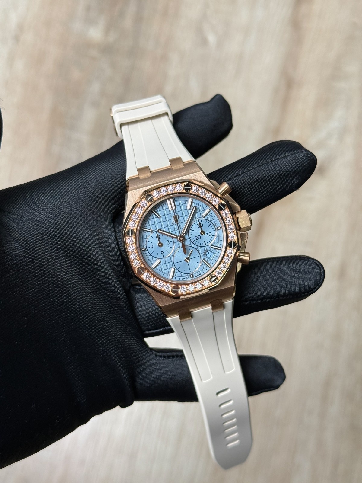 Audemars Piguet Royal Oak Offshore Chrono Blue Rose Gold Preowned 2025 26231OR