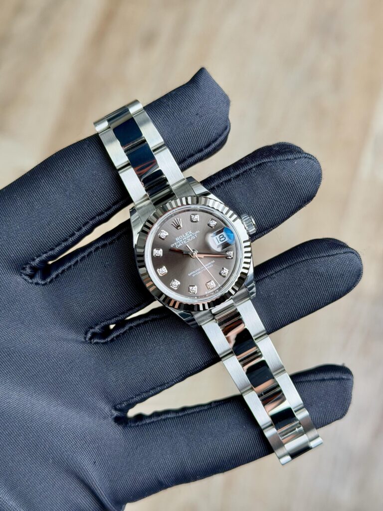 Rolex Datejust 28 Dark Grey Diamond Fluted Oyster 2026 Unworn 279174