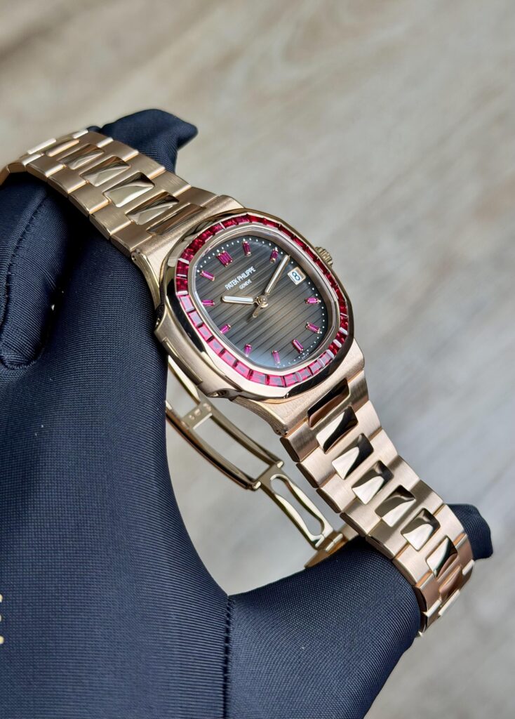 Patek Philippe Nautilus Brown Rubies Bracelet 2017 5723/112R-001