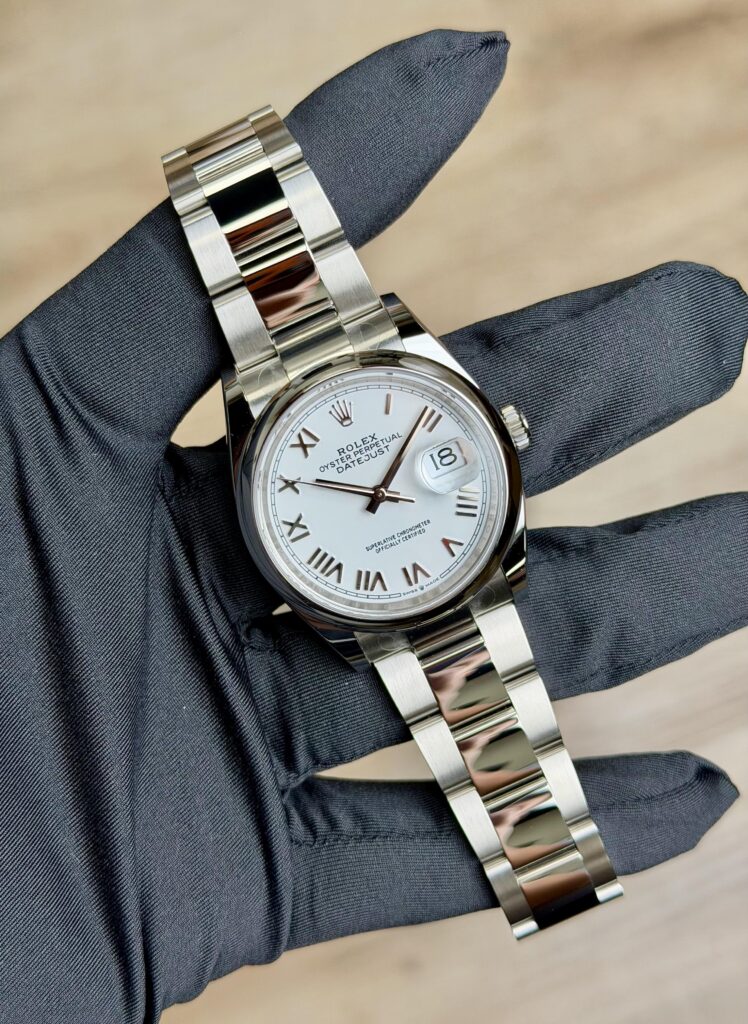 Rolex Datejust 36mm UNWORN 2026 White Roman Smooth Oyster 126200