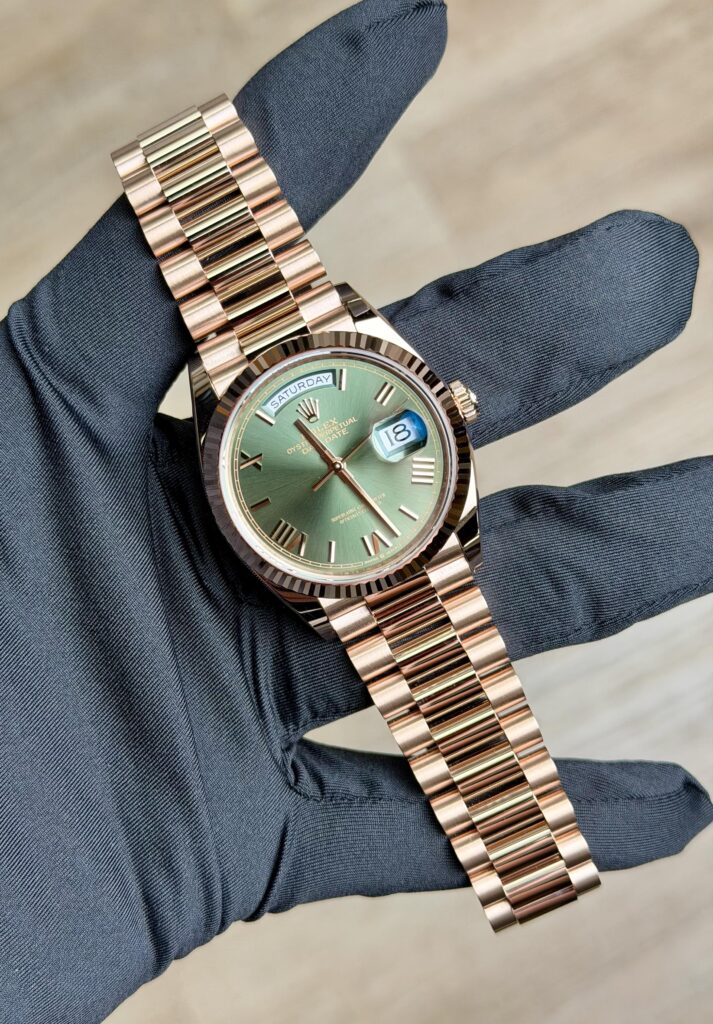Rolex Day-date 36mm UNWORN 2026 Olive Green Roman Fluted President 128235