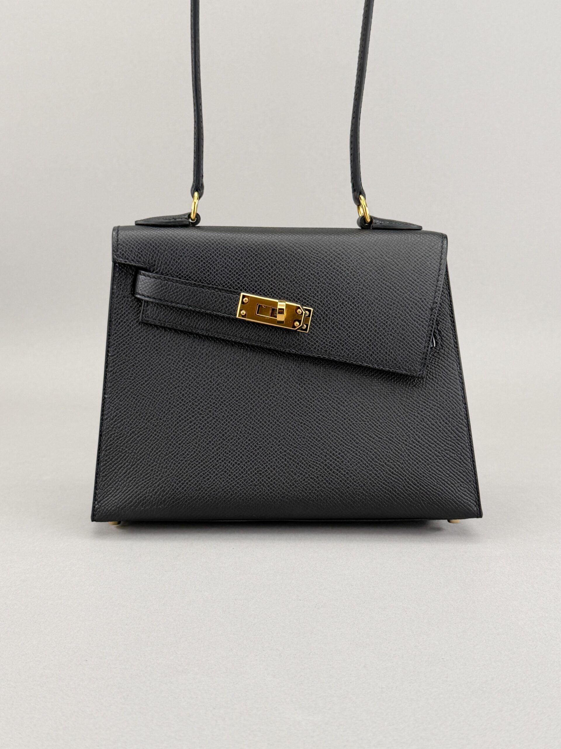 Hermes Mini Kelly 20 Desordre Sellier Epsom Black Gold Hardware B Stamp 2023