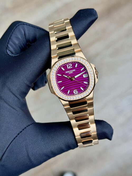 Patek Philippe Nautilus UNWORN 2026 Purple Diamond Bezel Bracelet 7010/1R-013