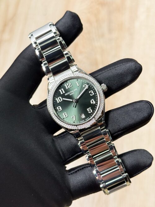 Patek Phillippe Twenty~4 Olive Green Arabic Diamond 2026 Unworn 7300/1200A-011