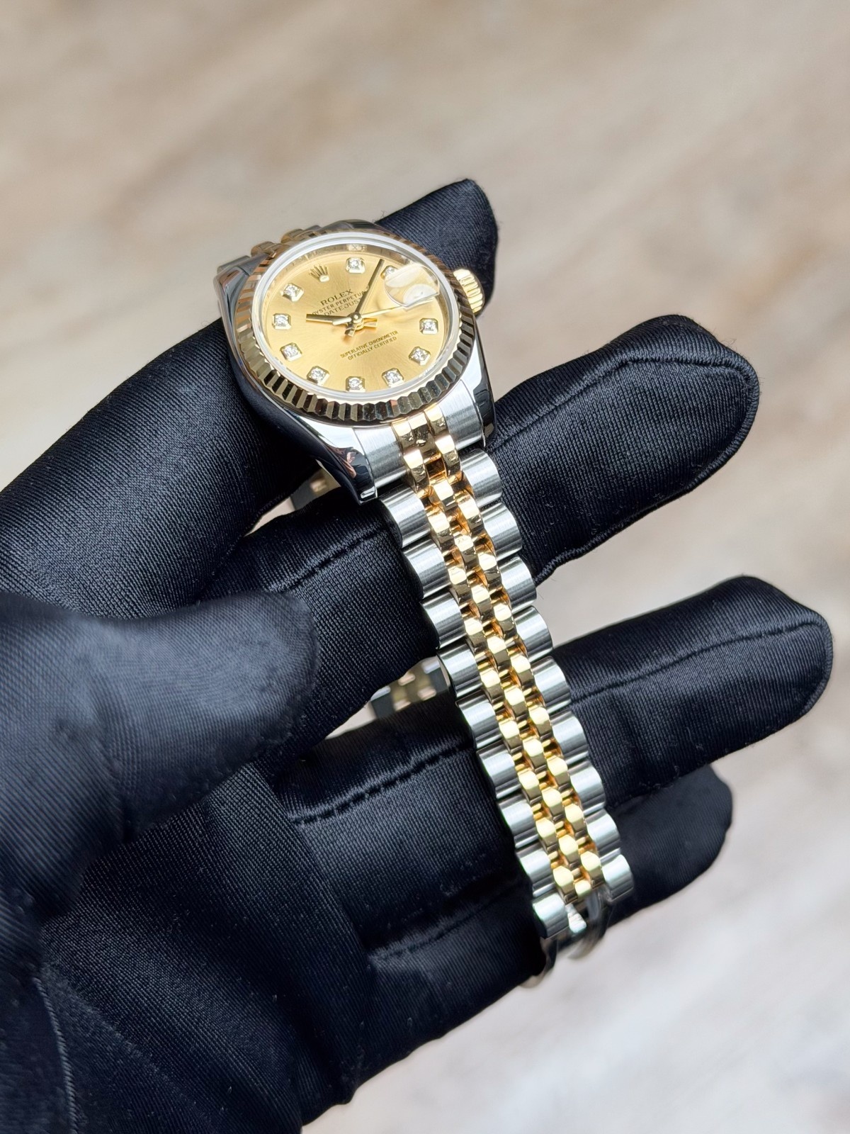 Rolex Datejust 26mm 2012 Champagne Diamond Fluted Jubilee Preowned 179173