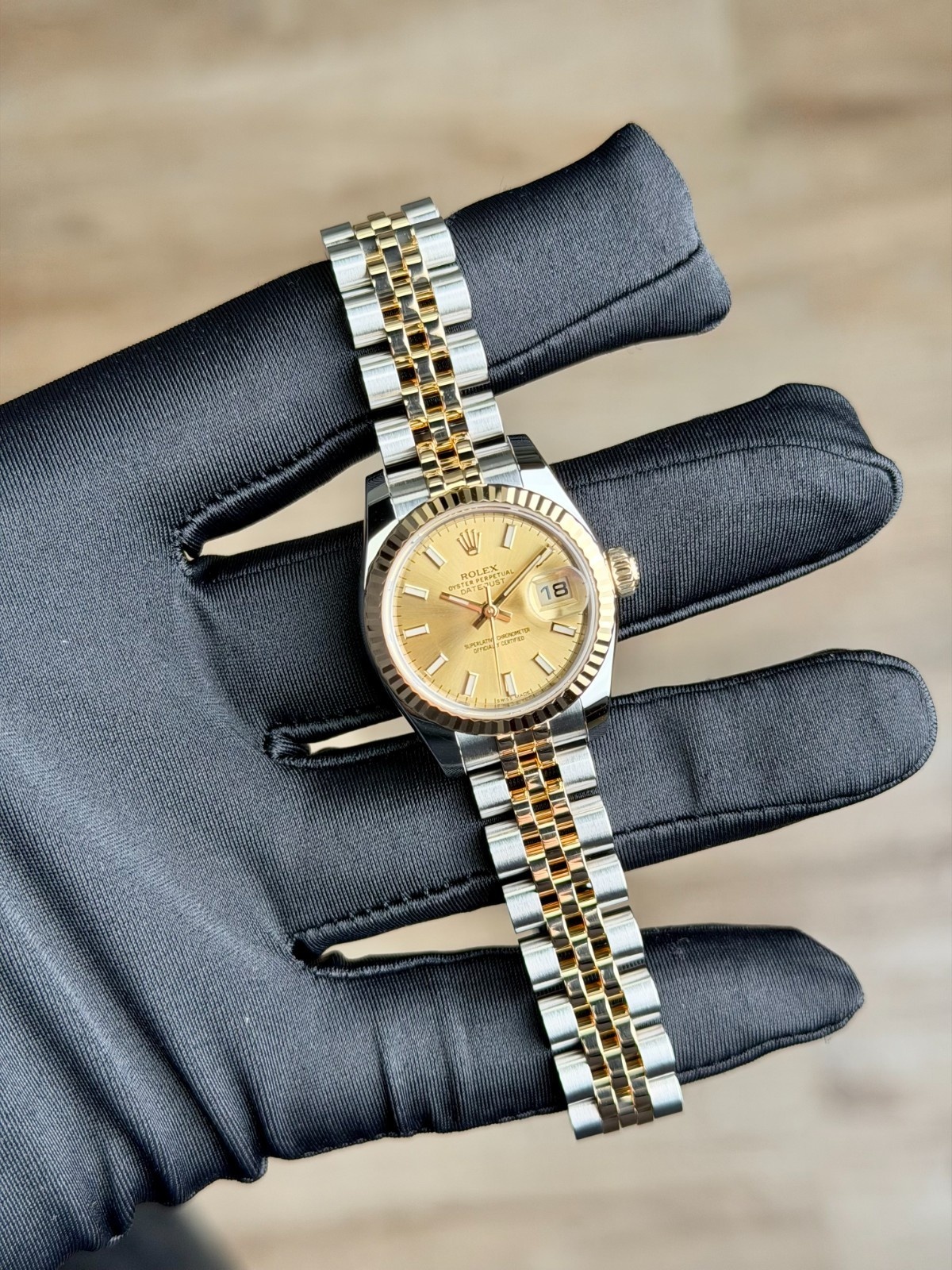 Rolex Datejust 26mm 2013 Champagne Index Fluted Jubilee Preowned 179173