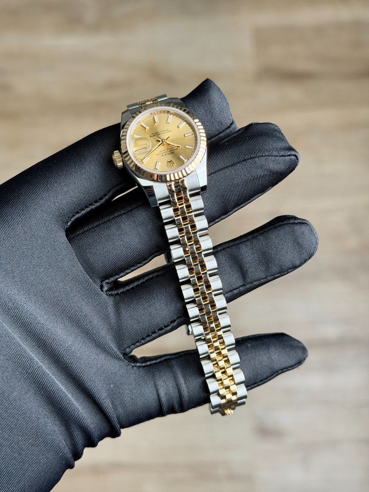Rolex Datejust 26mm 2013 Champagne Index Fluted Jubilee Preowned 179173