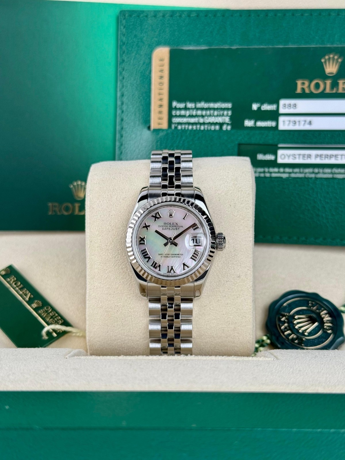 Rolex Datejust 26mm 2008 MOP Pearl Roman Fluted Jubilee Preowned 179174