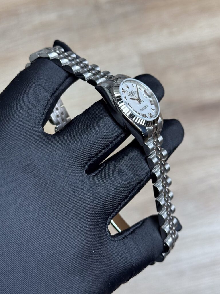Rolex Datejust 26mm 2008 MOP Pearl Roman Fluted Jubilee Preowned 179174