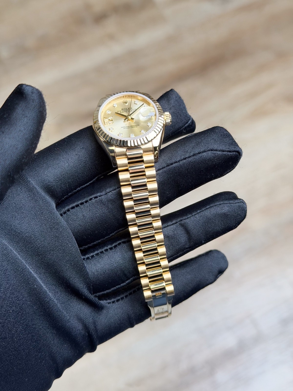 Rolex Datejust 28mm 2022 Champagne Star Diamond Fluted President Preowned 279178