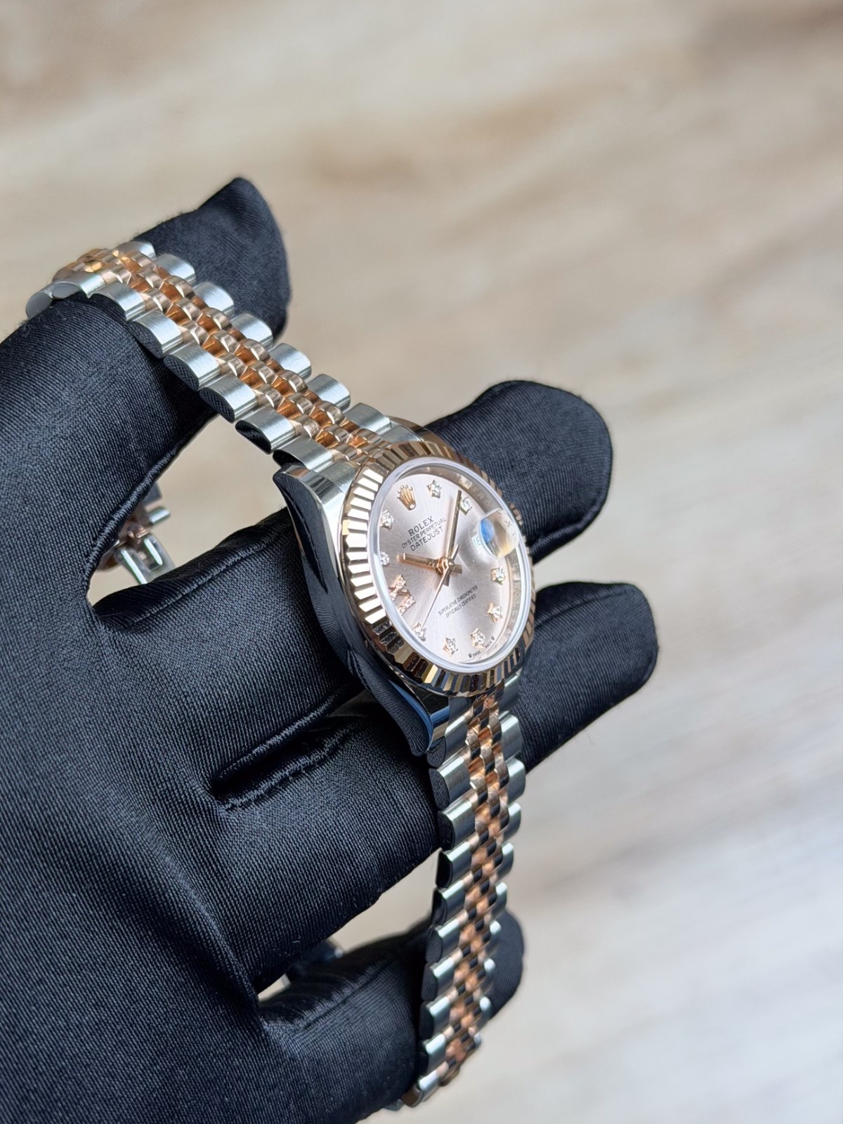 Rolex Datejust 28mm UNWORN 2026 Rose Pink Star Diamond IX Fluted Jubilee 279171