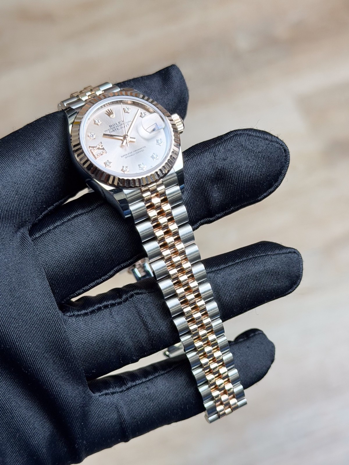 Rolex Datejust 28mm UNWORN 2026 Rose Pink Star Diamond IX Fluted Jubilee 279171