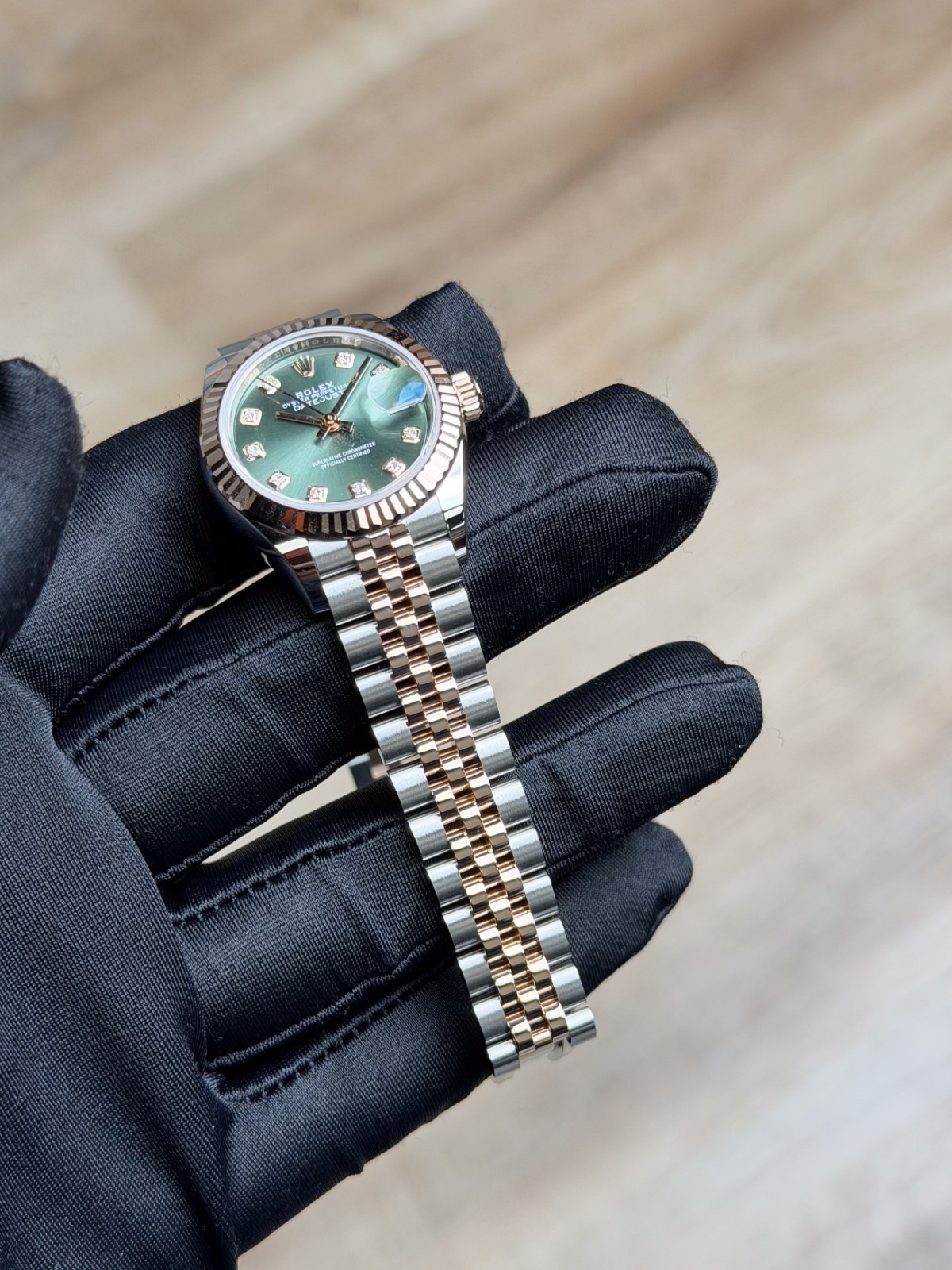 Rolex Datejust 28mm 2019 Olive Green Diamond Fluted Jubilee Preowned 279171