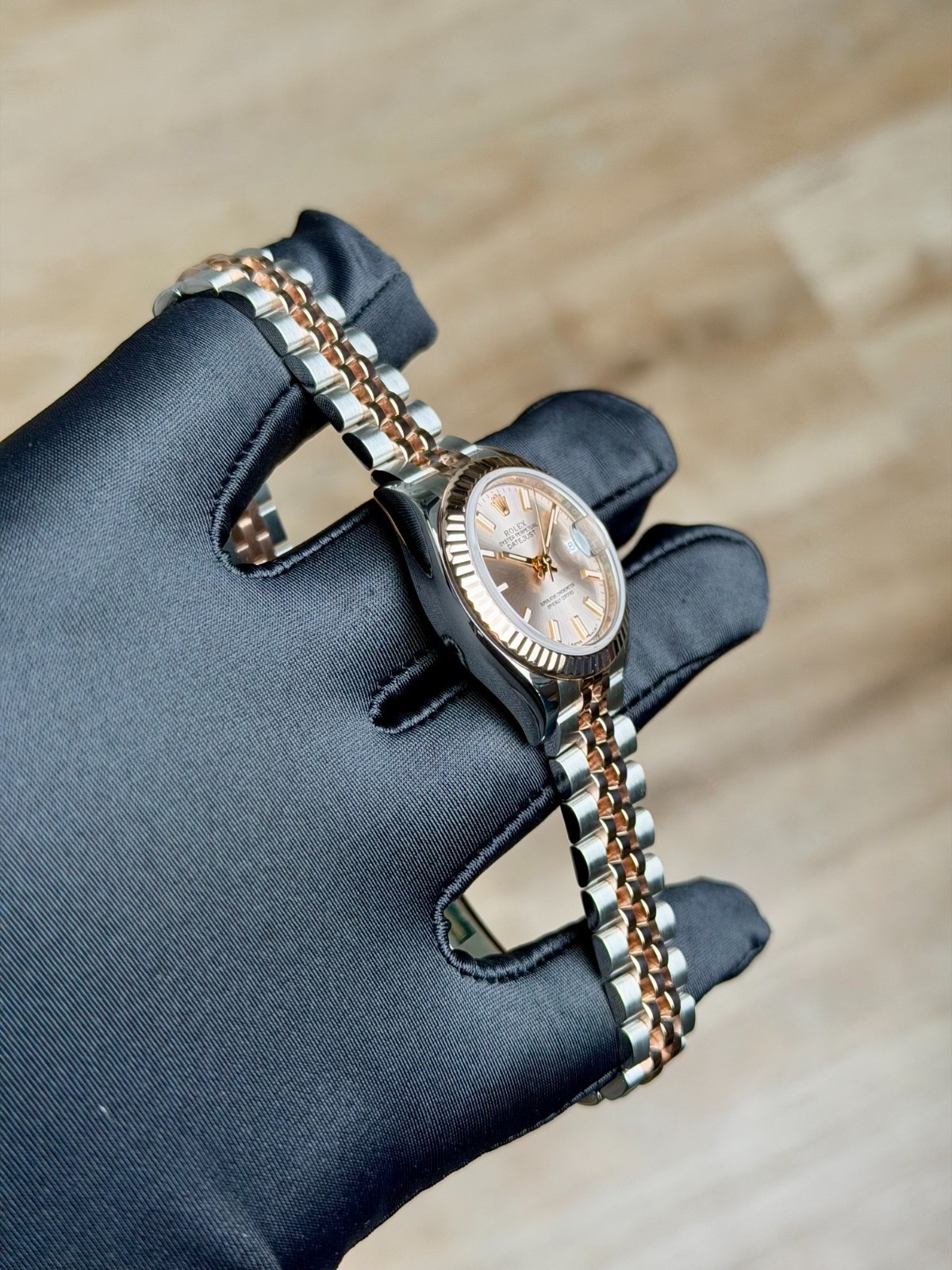 Rolex Datejust 28mm 2021 Rose Pink Sundust Index Fluted Jubilee Preowned 279171