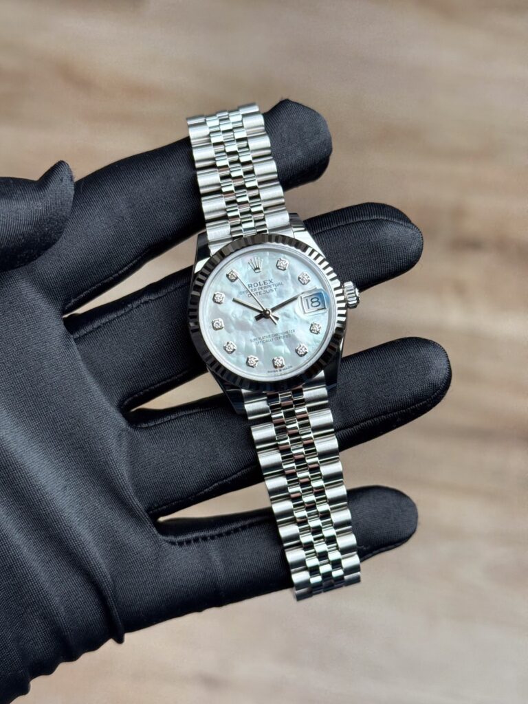 Rolex Datejust 31mm UNWORN 2026 MOP Pearl Diamond Fluted Jubilee 278274