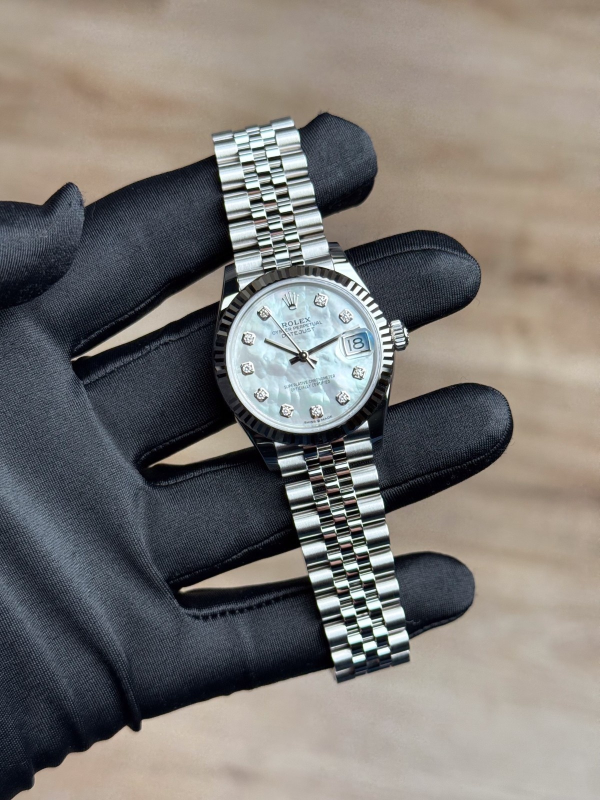 Rolex Datejust 31mm UNWORN 2026 MOP Pearl Diamond Fluted Jubilee 278274
