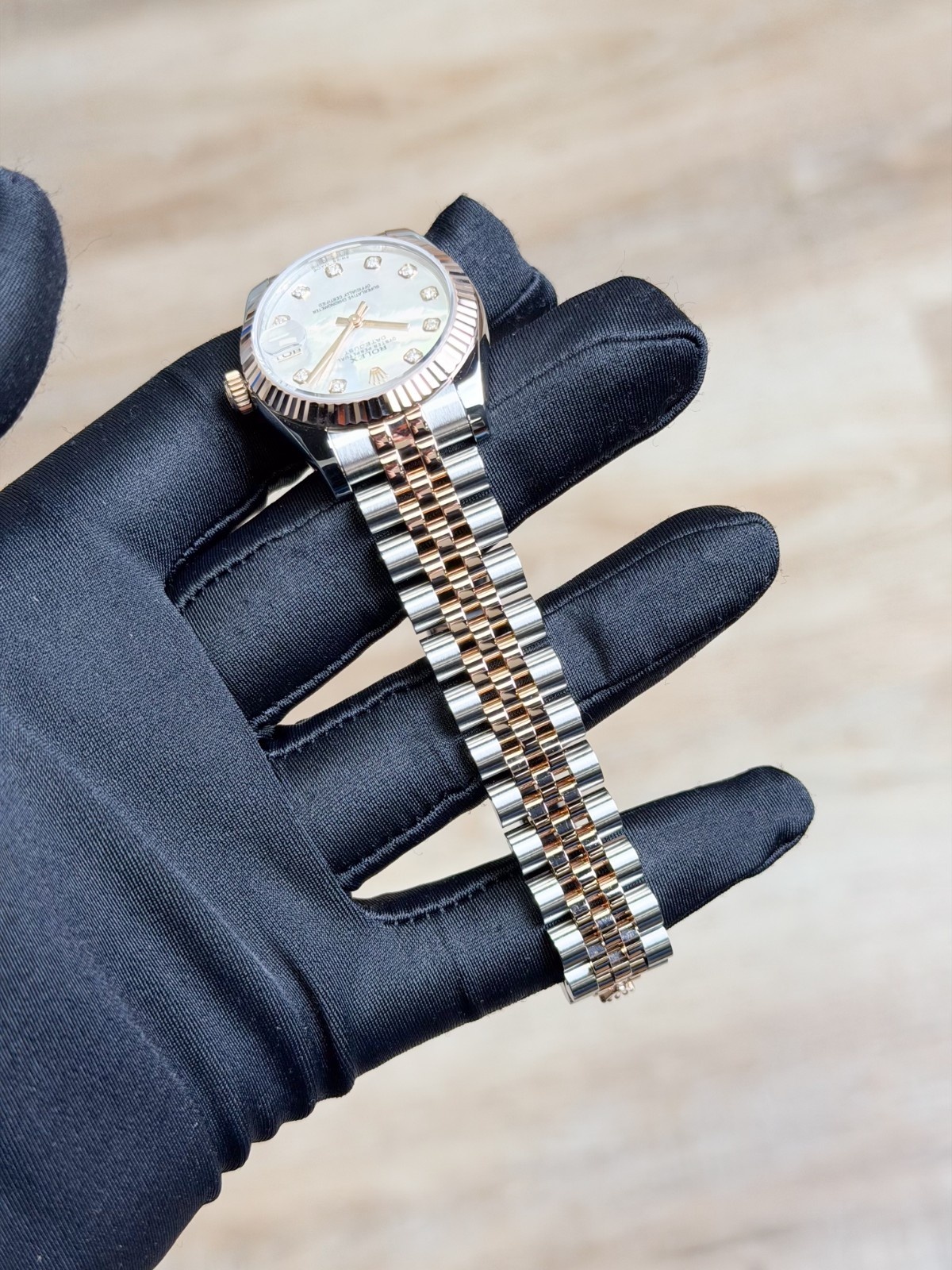 Rolex Datejust 31mm 2015 MOP Pearl Diamond Fluted Jubilee Preowned 178271