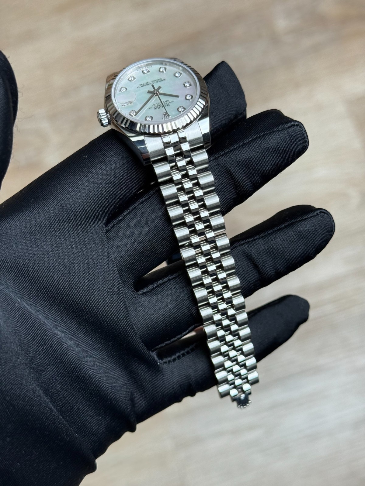 Rolex Datejust 31mm 2017 MOP Pearl Diamond Fluted Jubilee Preowned 178274