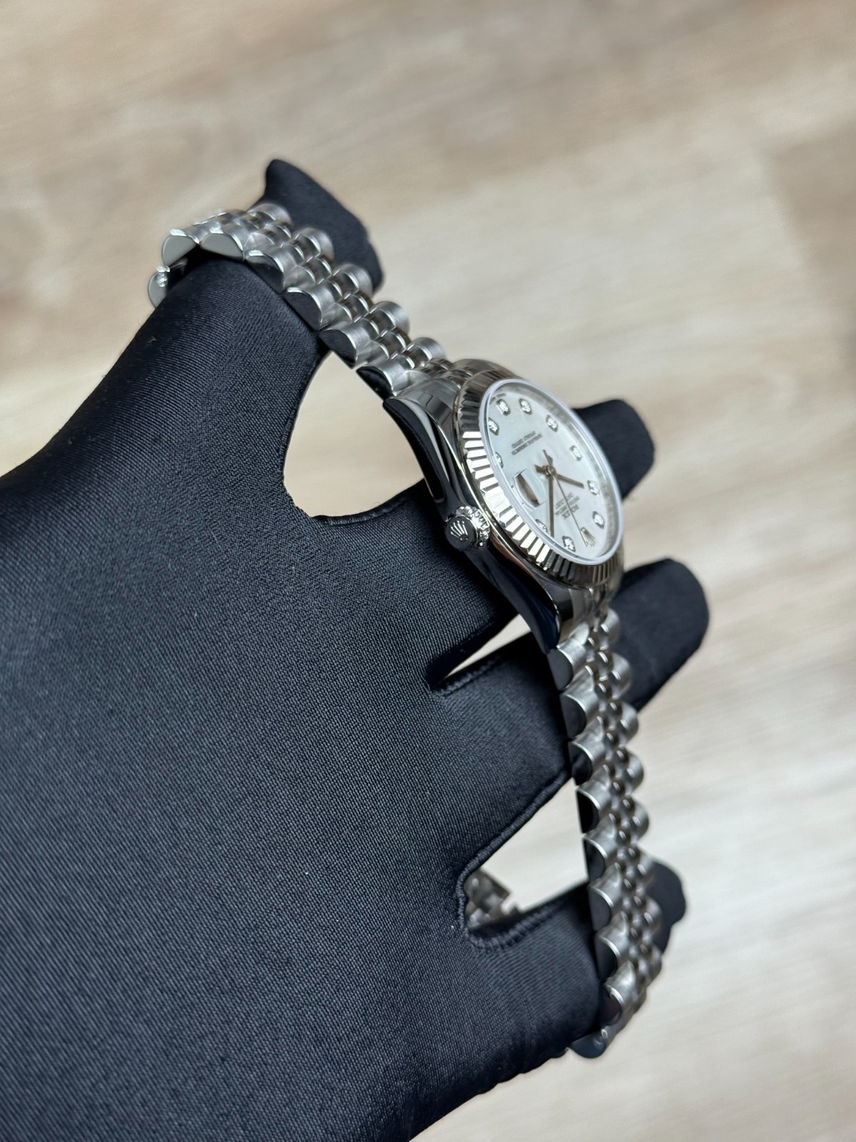 Rolex Datejust 31mm 2017 MOP Pearl Diamond Fluted Jubilee Preowned 178274