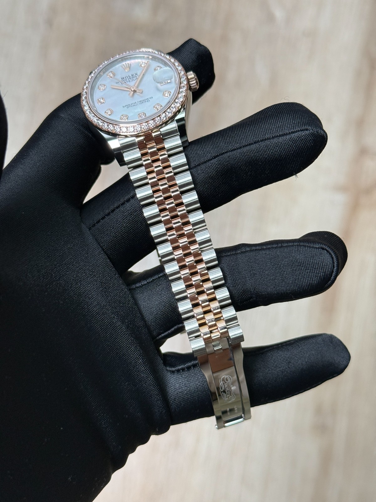 Rolex Datejust 31mm UNWORN 2026 MOP Pearl Diamond Bezel Jubilee 278381RBR