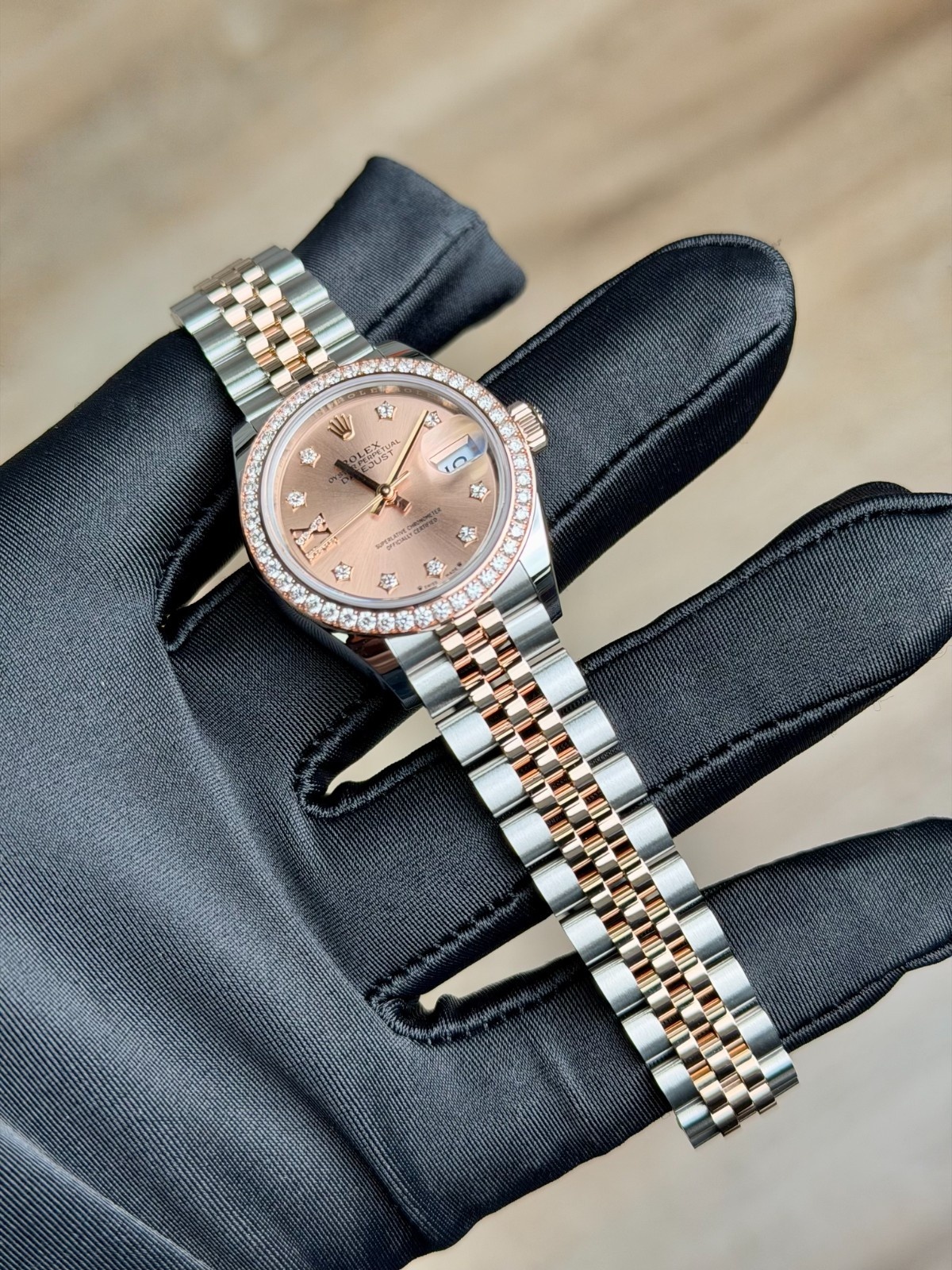 Rolex Datejust 28mm UNWORN 2026 Rose Pink Diamond Star IX Jubilee 279381RBR