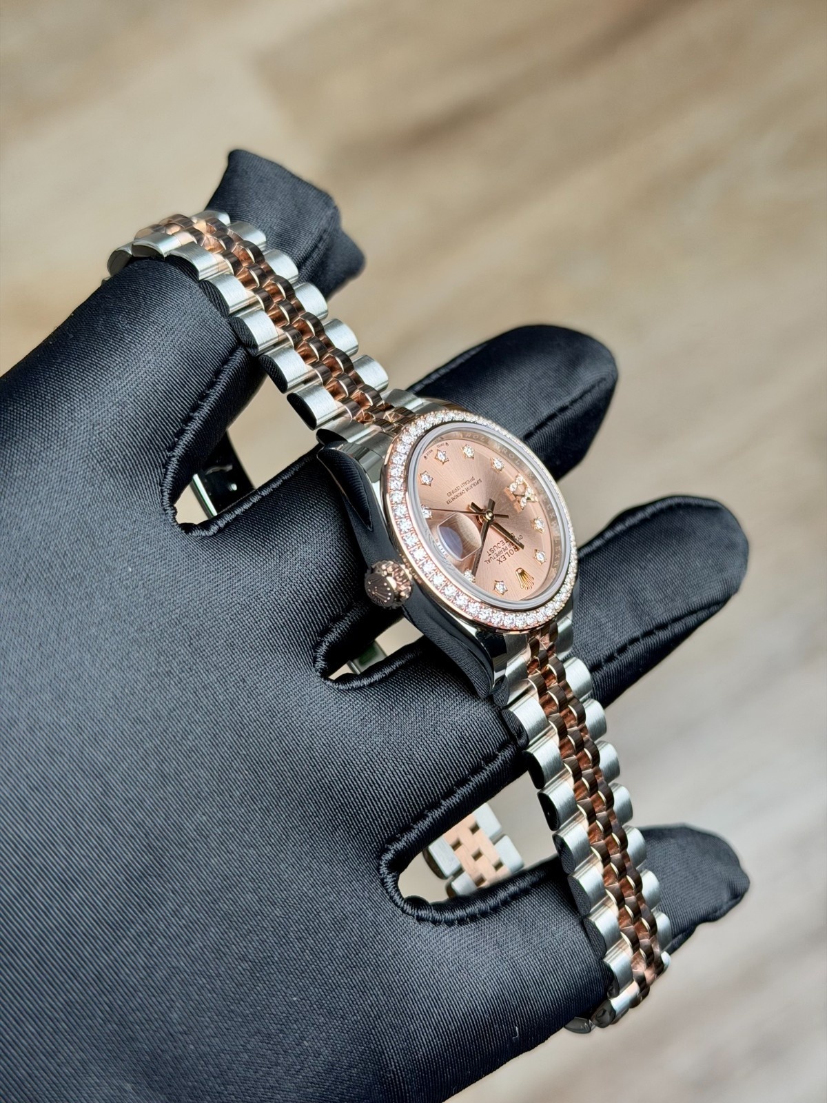 Rolex Datejust 28mm UNWORN 2026 Rose Pink Diamond Star IX Jubilee 279381RBR