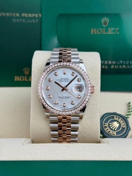 Rolex Datejust 36mm UNWORN 2026 MOP Pearl Diamond Bezel Jubilee 126281RBR