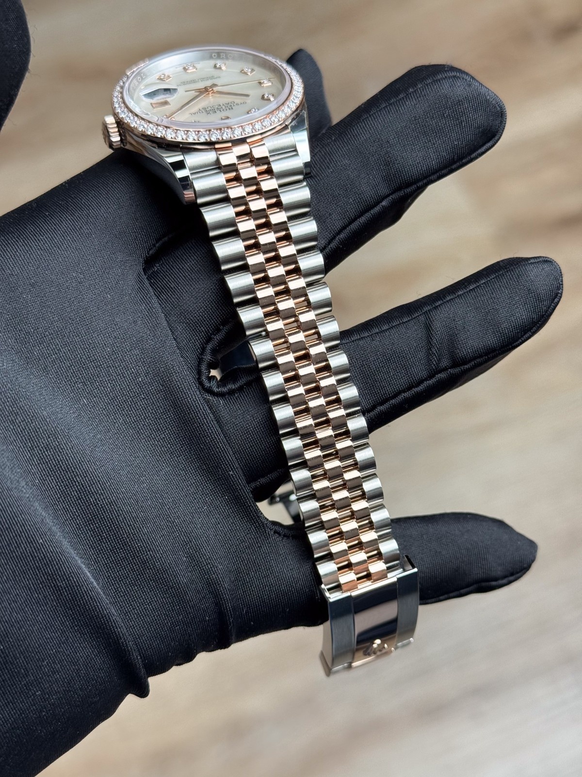 Rolex Datejust 36mm UNWORN 2026 MOP Pearl Diamond Bezel Jubilee 126281RBR