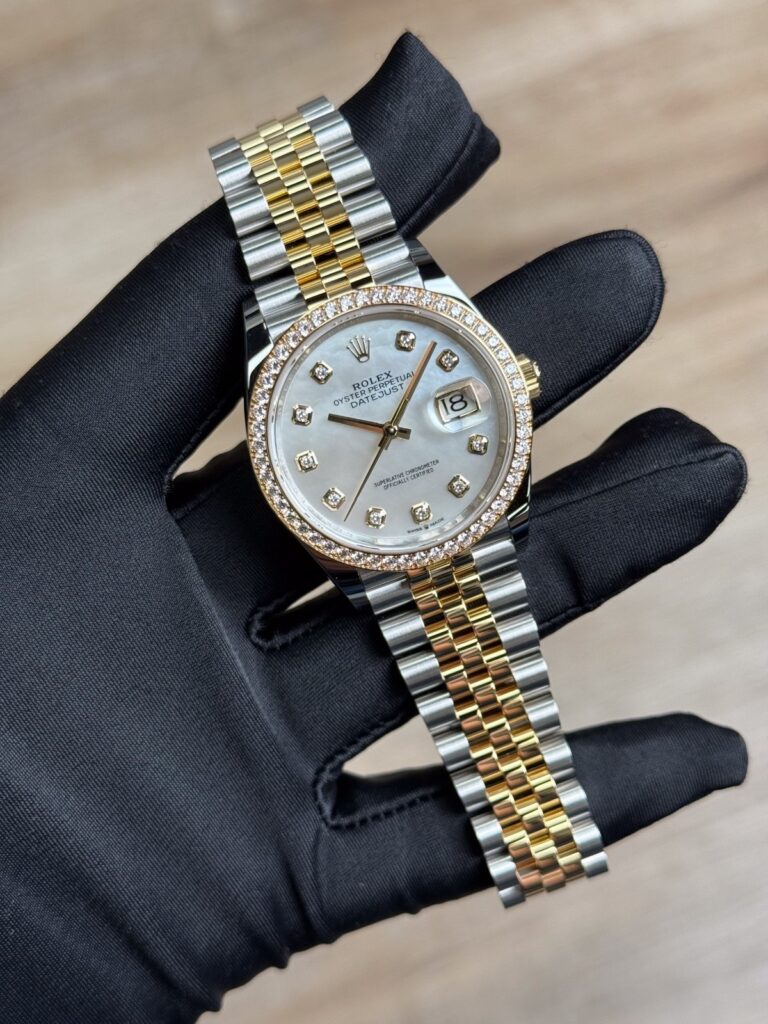 Rolex Datejust 36mm UNWORN 2026 MOP Pearl Diamond Bezel Jubilee 126283RBR