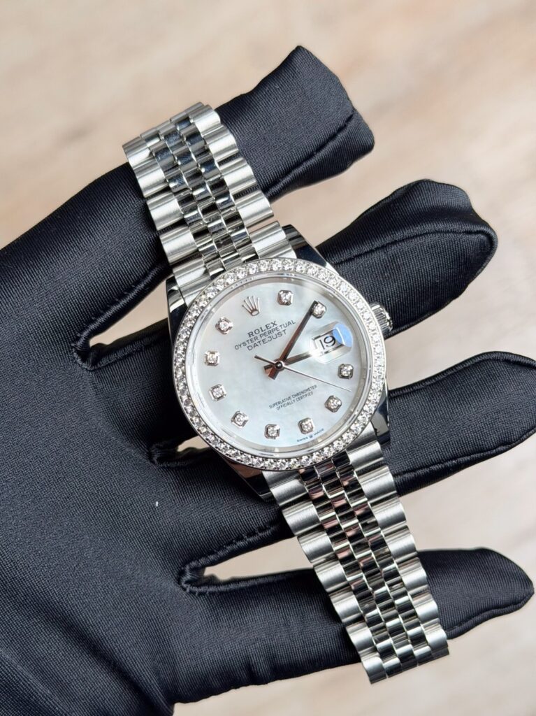 Rolex Datejust 36mm UNWORN 2026 MOP Pearl Diamond Bezel Jubilee 126284RBR