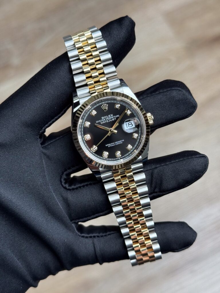 Rolex Datejust 36mm UNWORN 2026 Black Diamond Fluted Jubilee 126233
