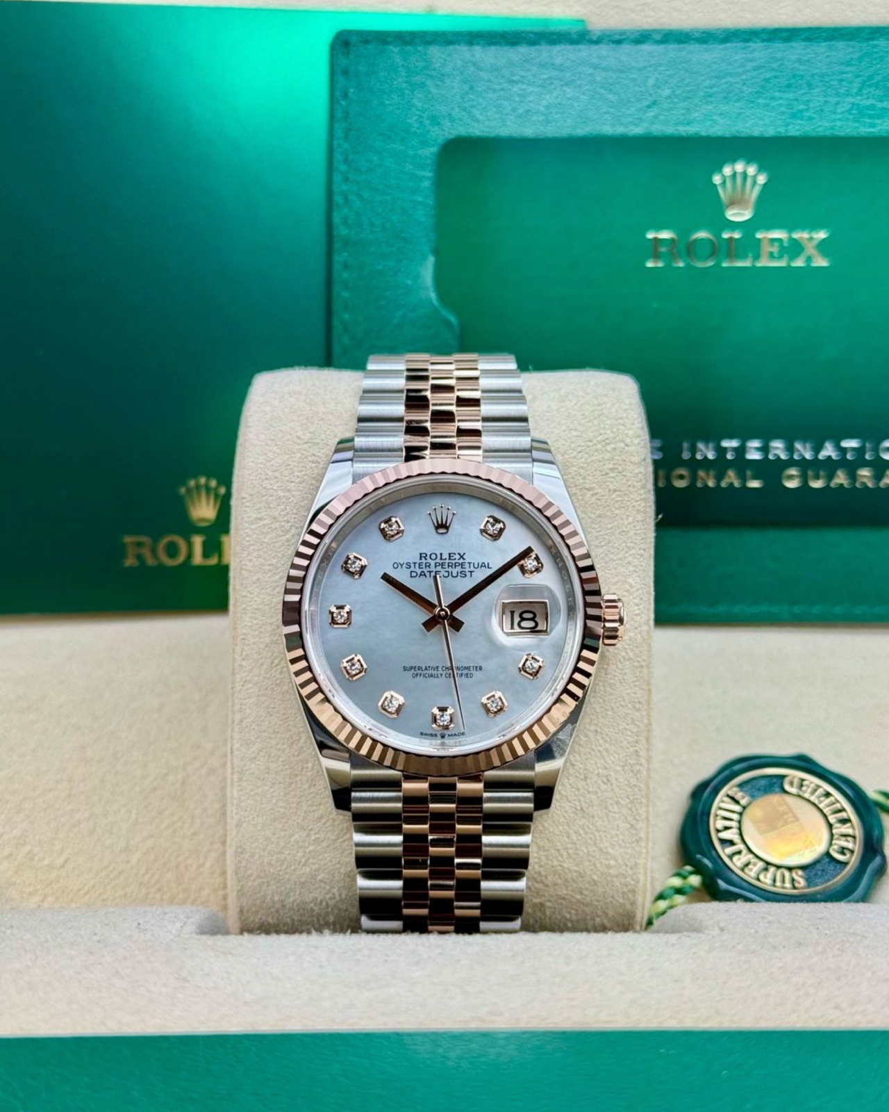 Rolex Datejust 36 MOP Pearl Diamond Fluted Jubilee 2026 Unworn 126231