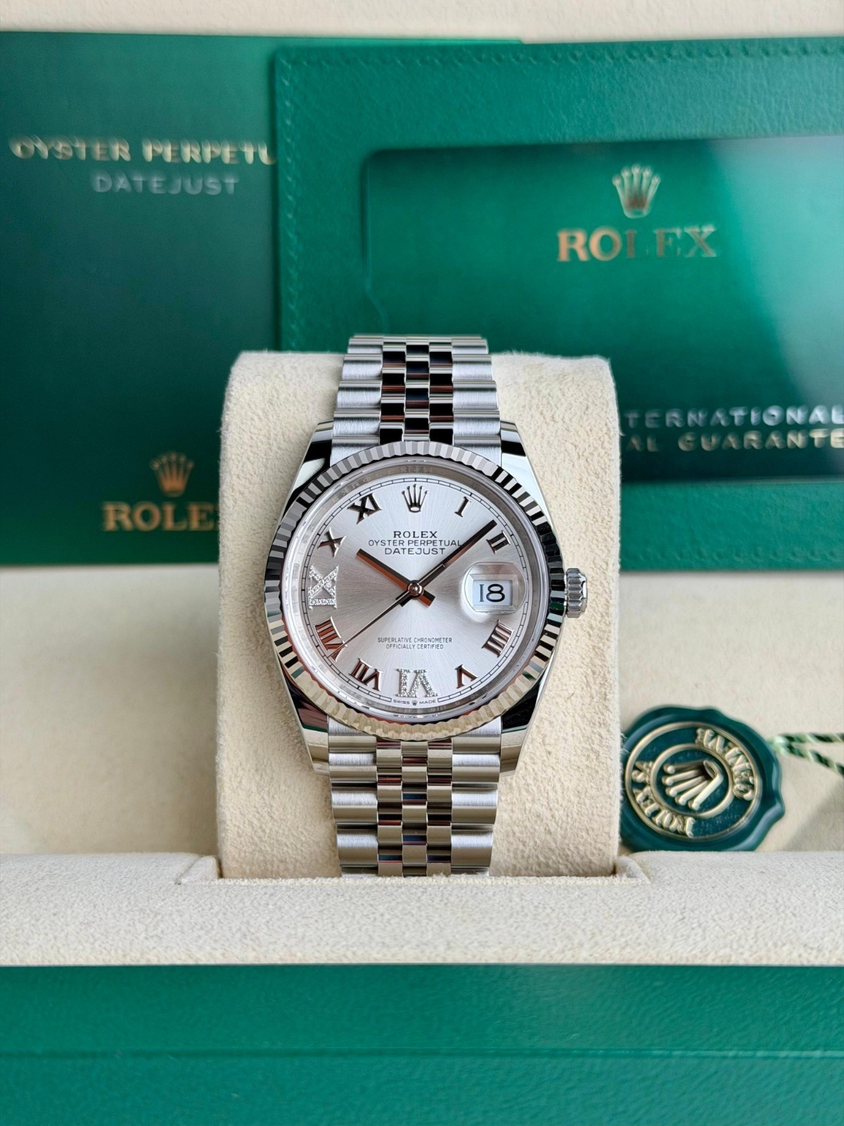 Rolex Datejust 36mm UNWORN 2026 Silver Roman VIIX Diamond Fluted Jubilee 126234