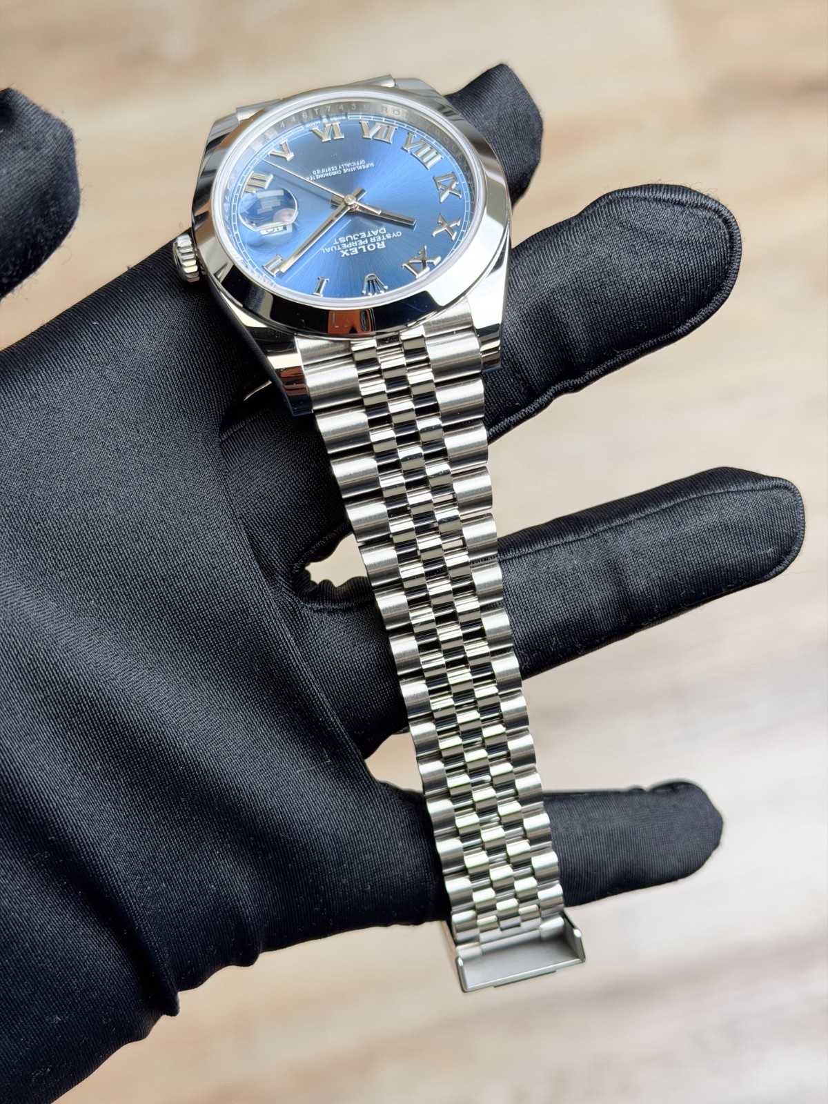 Rolex Datejust 41 Blue Roman Smooth Jubilee Preowned 2024 126300