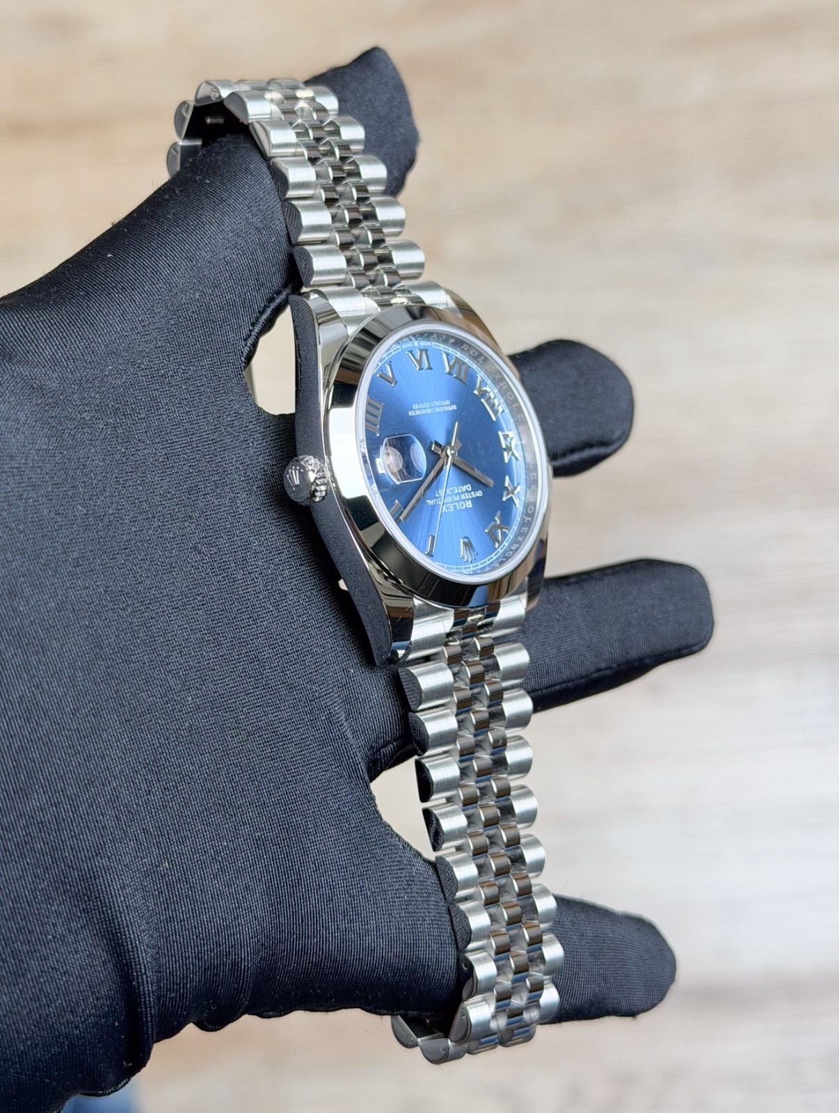 Rolex Datejust 41 Blue Roman Smooth Jubilee Preowned 2024 126300