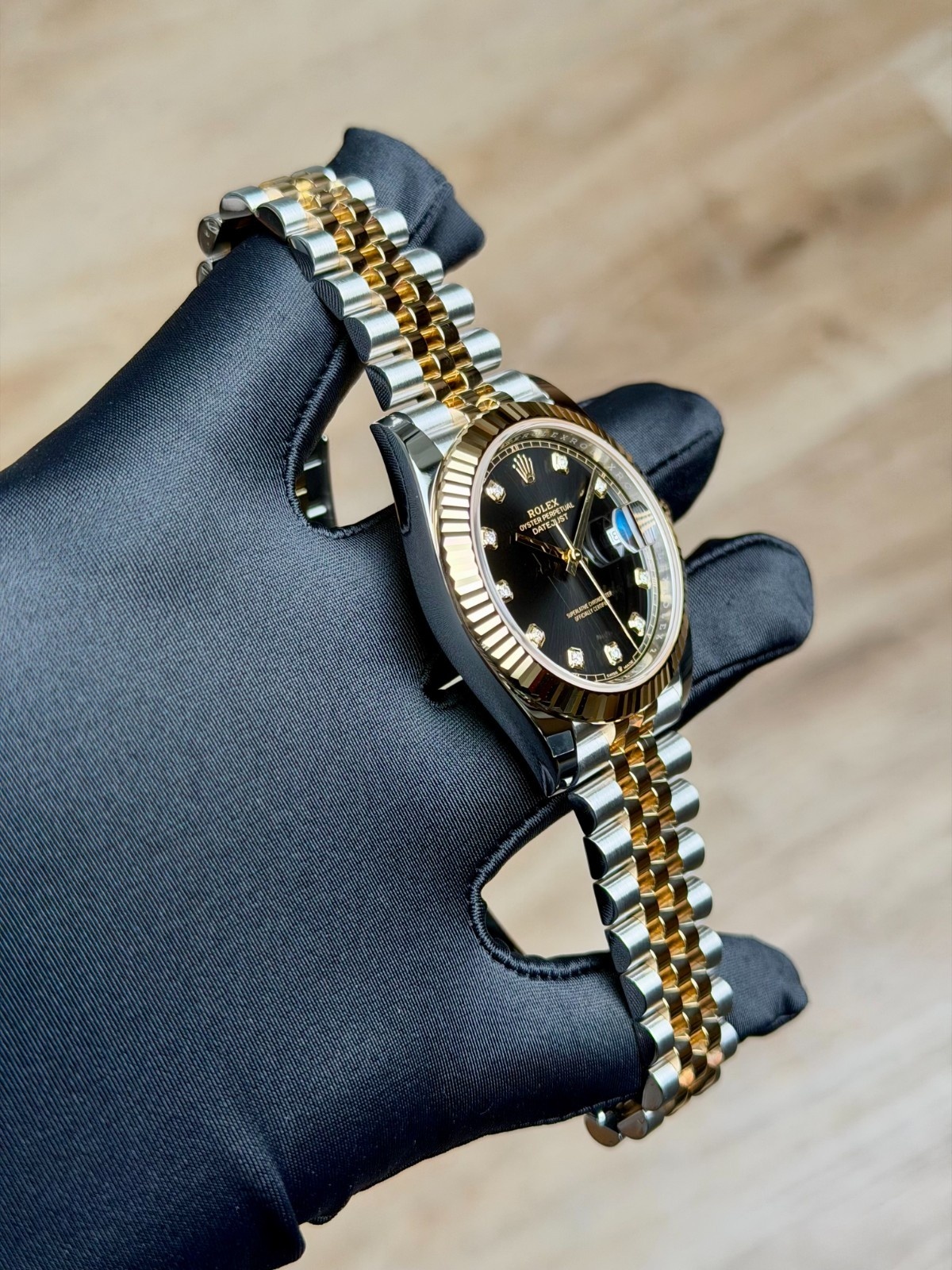 Rolex Datejust 41mm UNWORN 2026 Black Diamond Fluted Jubilee 126333