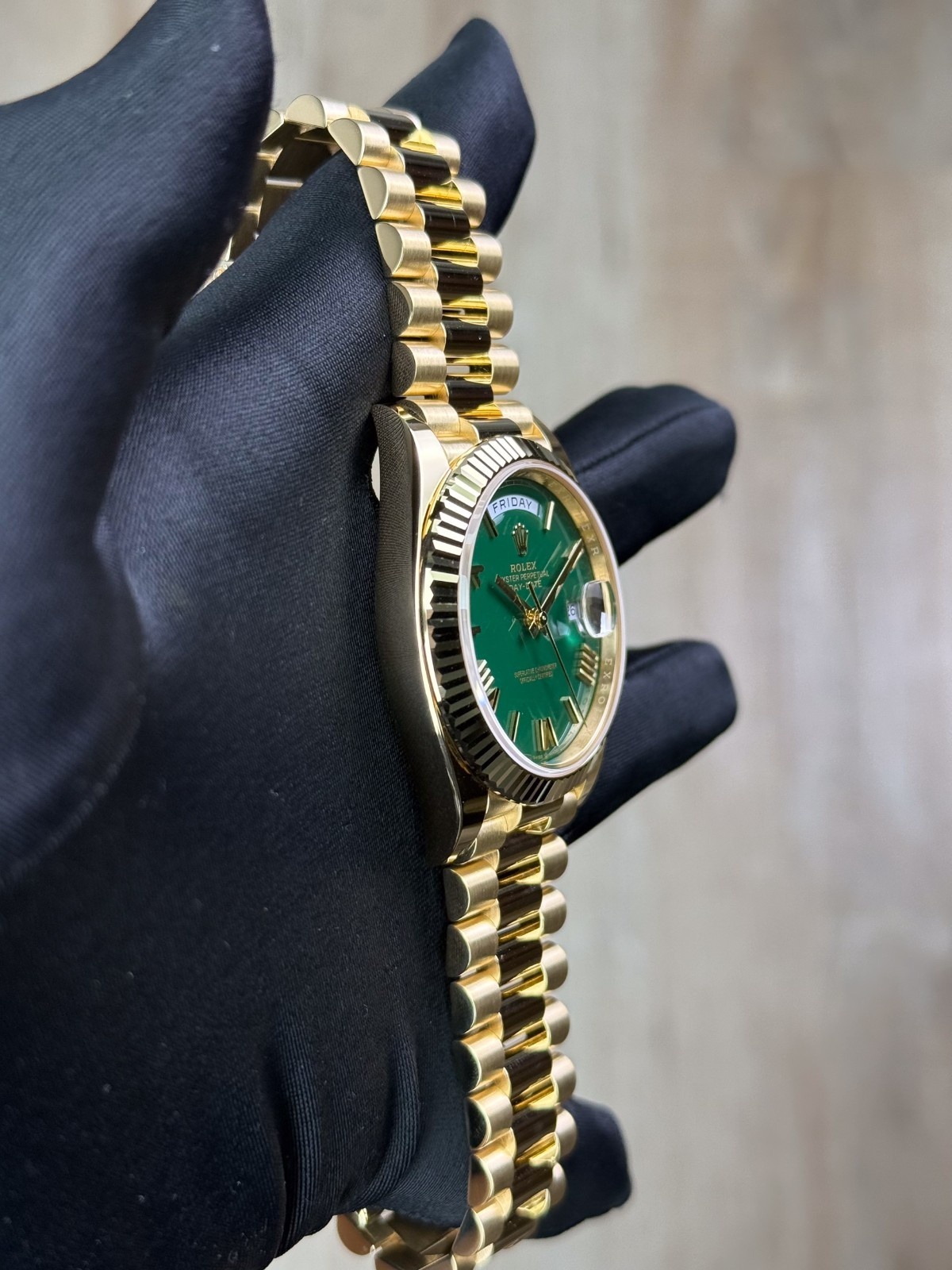 Rolex Day-date 40 Green Roman Dial Fluted President 2026 Unworn 228238
