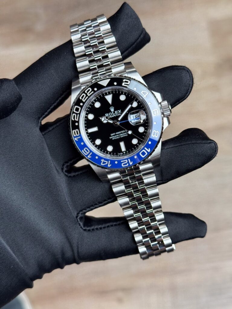 Rolex GMT-Master II UNWORN 2026 Batgirl 40mm Black/Blue Jubilee 126710BLNR