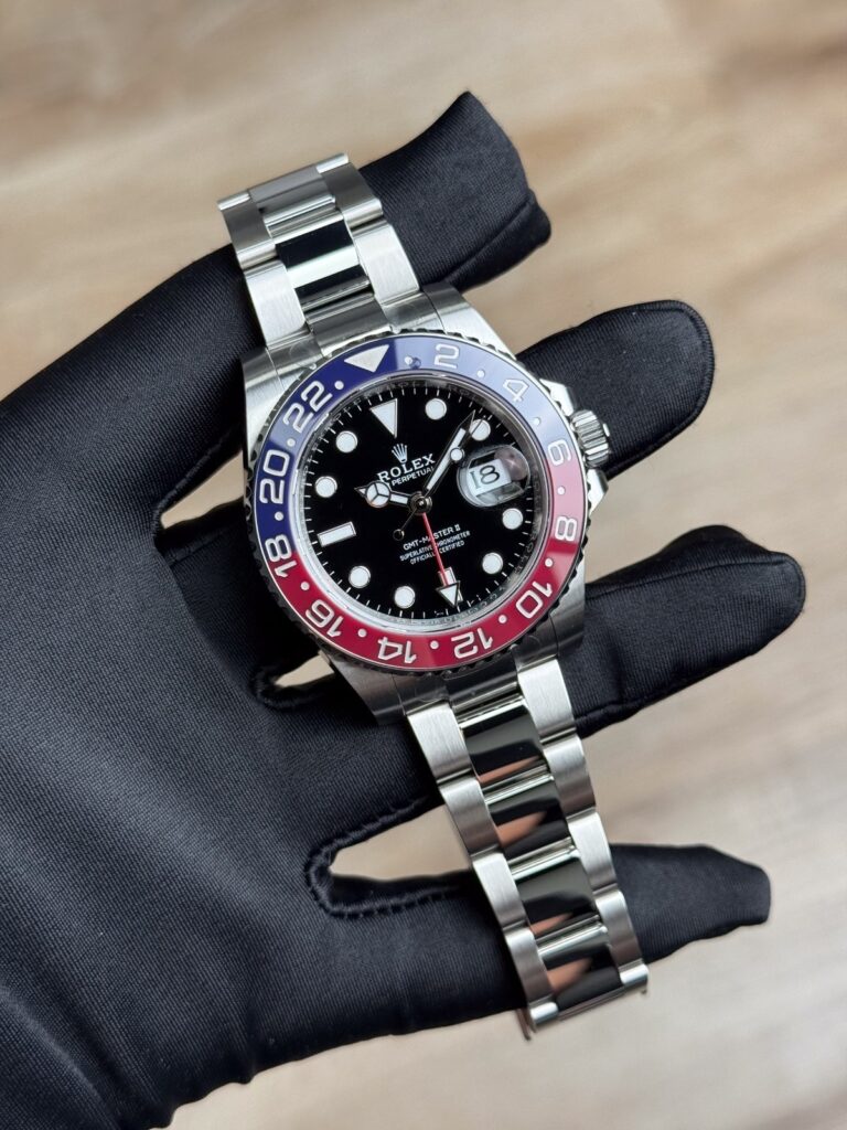 Rolex GMT-Master II 2022 Pepsi Black Oyster 126710BLRO