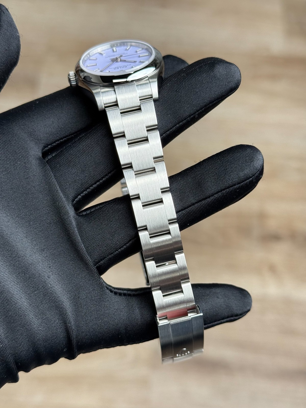 Rolex Oyster Perpetual 31 Lavender Index Smooth Oyster 2026 Unworn 277200